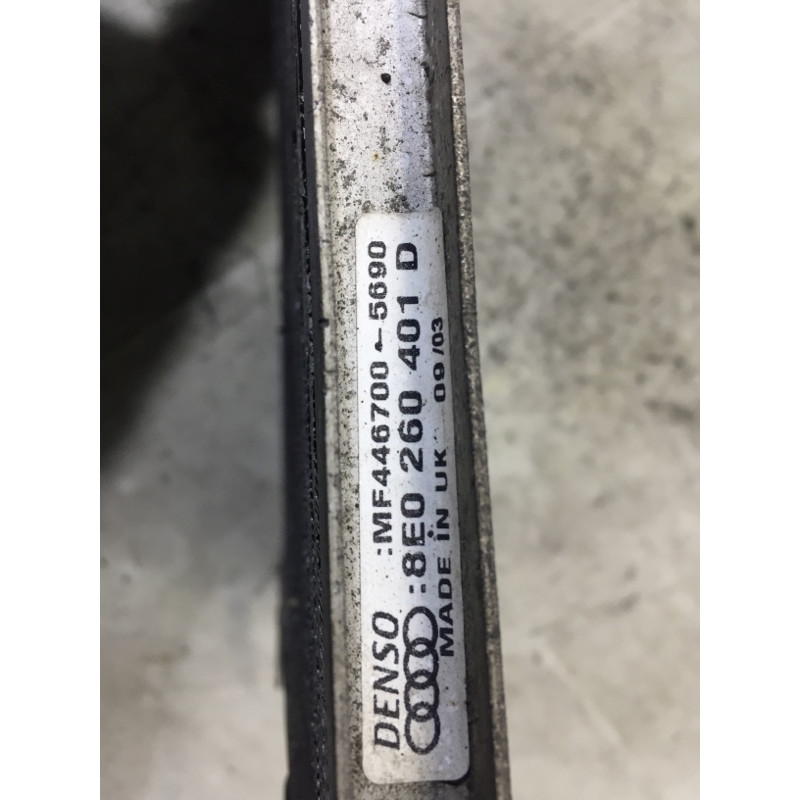 Радиатор кондиционера (отопление и кондиционирование) AUDI A4 B6 2003 1.8 BFB 8E0260403D