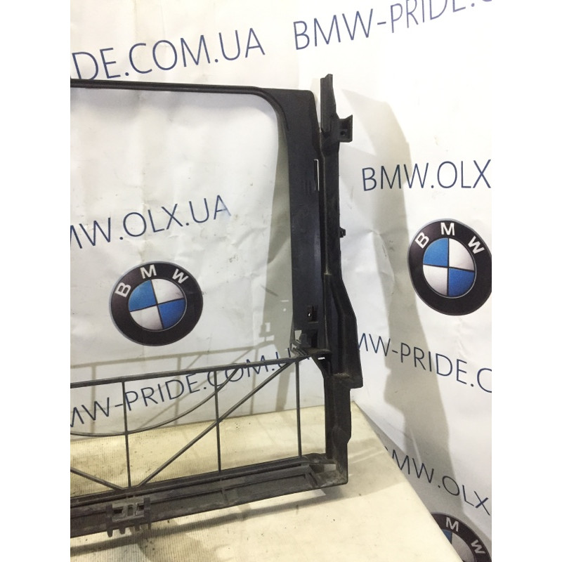 Крепление радиатора (кузов и элементы) BMW X5 E53 2003 M62B44 17101439105