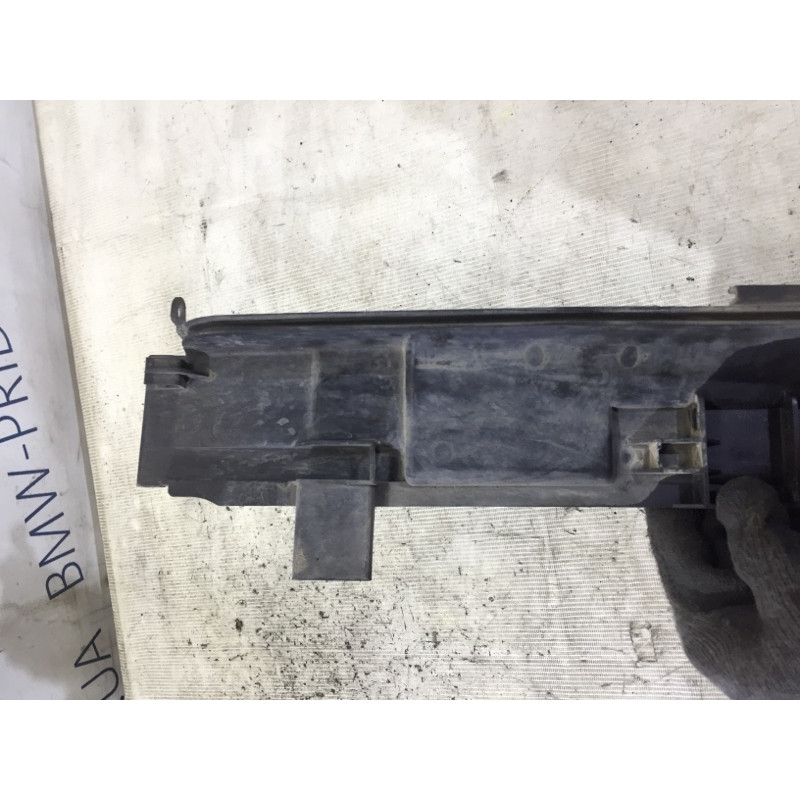 Крепление радиатора (кузов и элементы) BMW 3-series E46 17112354043