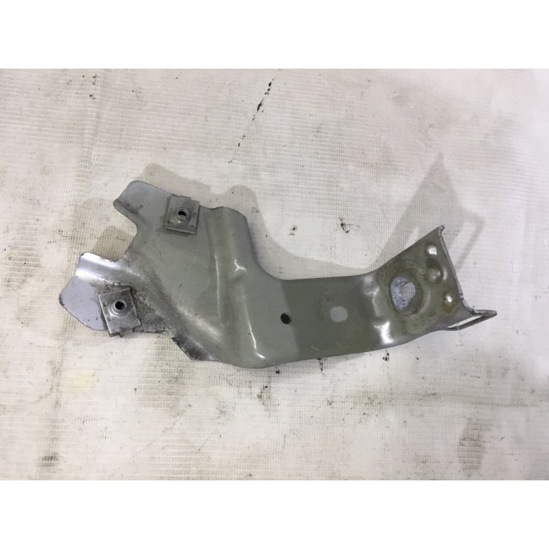 Крепление крыла (кузов и элементы) Opel Insignia A 2012 2.0 DTH 1116277