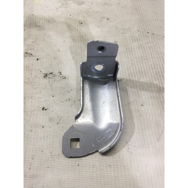 Крепление крыла (кузов и элементы) Opel Insignia A 2012 2.0 DTH