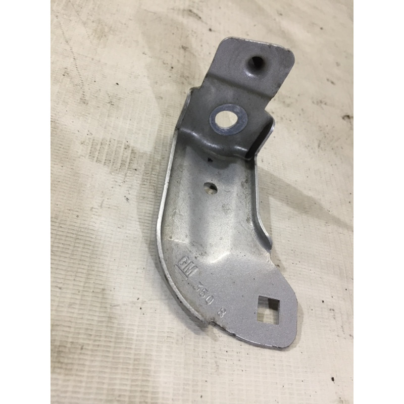 Крепление крыла (кузов и элементы) Opel Insignia A 2012 2.0 DTH