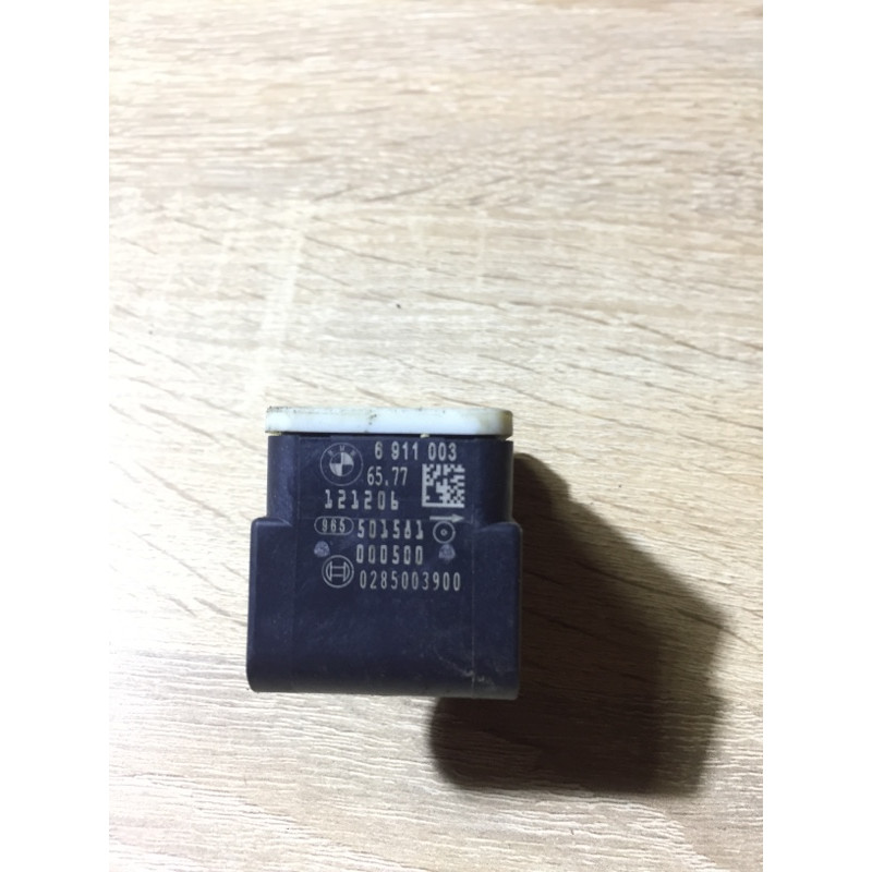 Датчик удара (электрика / датчики) BMW 3-series E90 2006 N46B20 65776911003