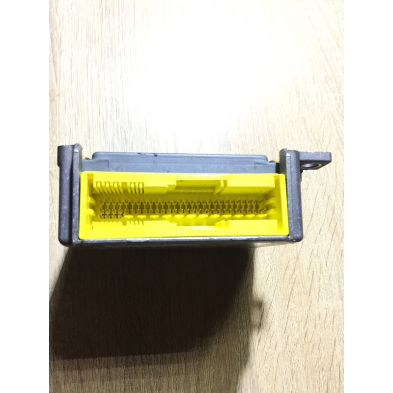 Блок управления airbag (airbag/безопасность) Mercedes-Benz C-class W203 1.8 M111.951 0285001373