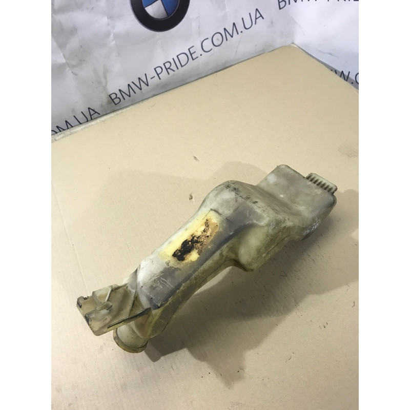 Бачок омывателя (кузов и элементы) BMW 5-series E34 M43b18 61668351646