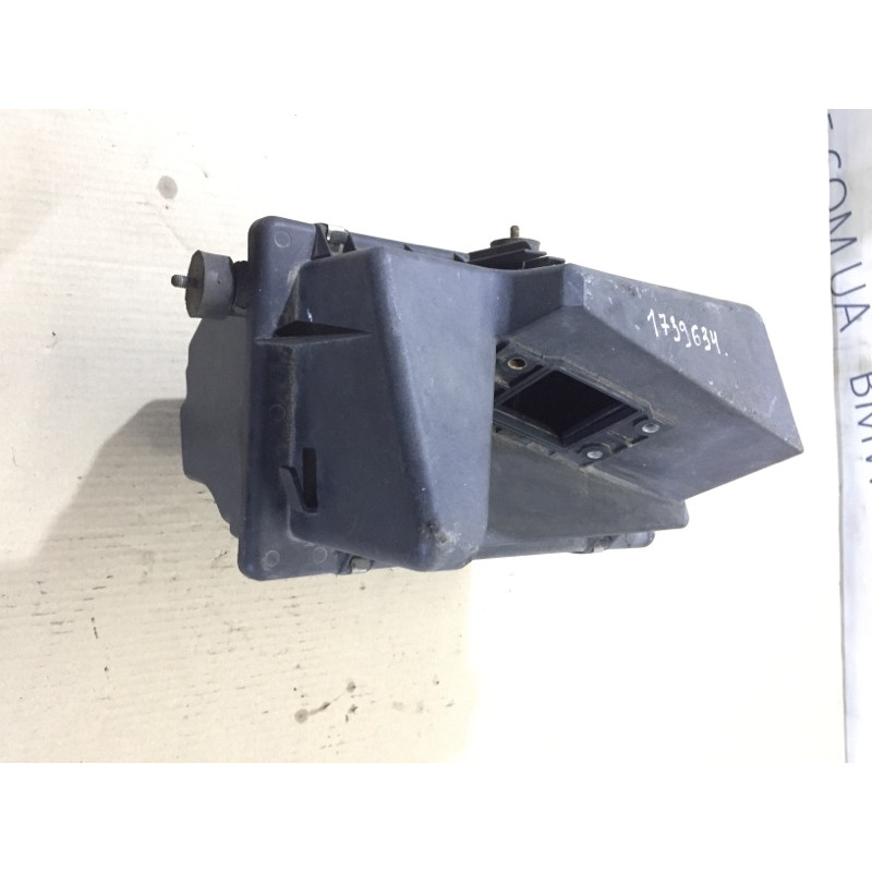 Корпус воздушного фильтра (впускная система) BMW 5-series E34 M43b18 13711739635