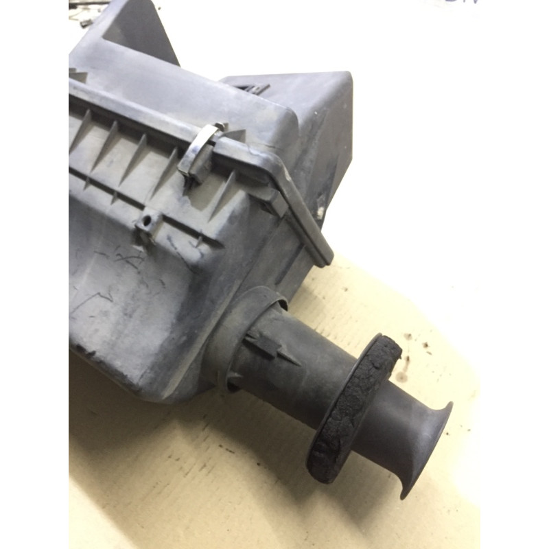 Корпус воздушного фильтра (впускная система) BMW 5-series E34 M43b18 13711739635