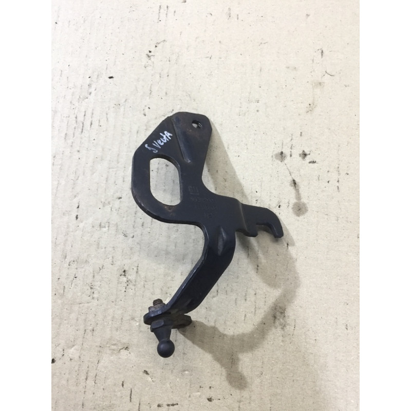 Кронштейн (двигатель и элементы) Opel Vectra C 2005 2.2 SE 55352904