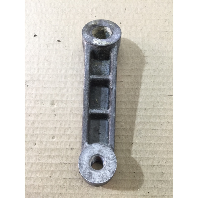 Кронштейн (двигатель и элементы) Opel Vivaro 1 2007 1.9 D 8200008215