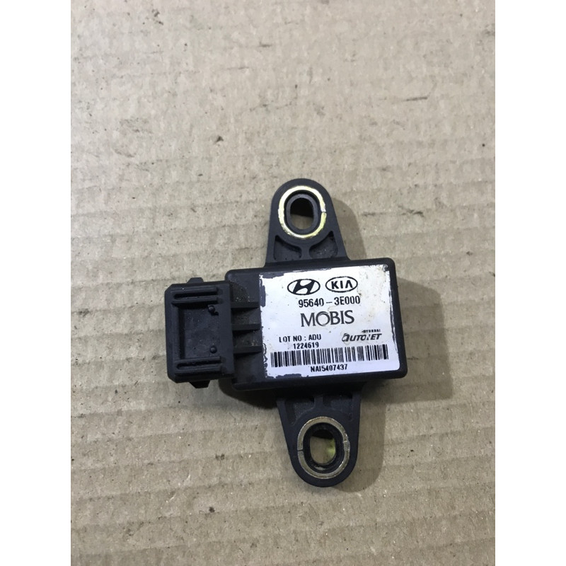 Датчик (электрика / датчики) KIA Sorento BL 2005 2.5 CRDI 956403E000