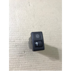 Кнопка освещения панели приборов