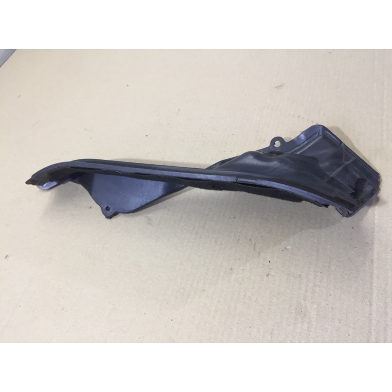 Пластик підкапотний (кузов і елементи) BMW 5-series F10 2013 N47D20 51717204336