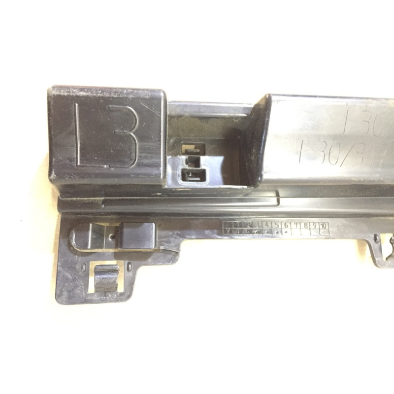 Кріплення порогу (кузов і елементи) BMW 3-series F30 2013 N26B20 51777256917