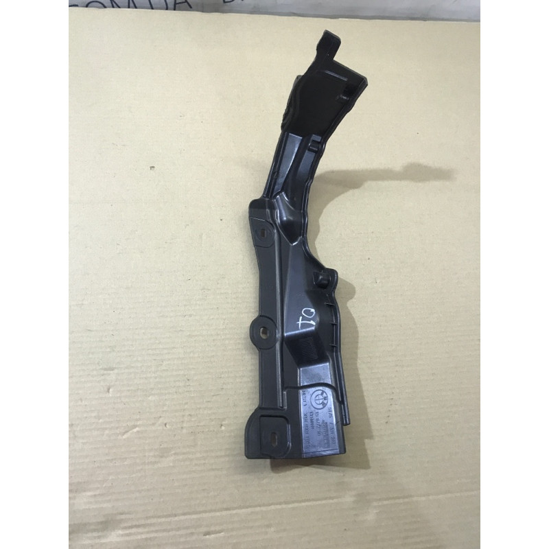 Пластик підкапотний (кузов і елементи) BMW 3-series F30 51757331242