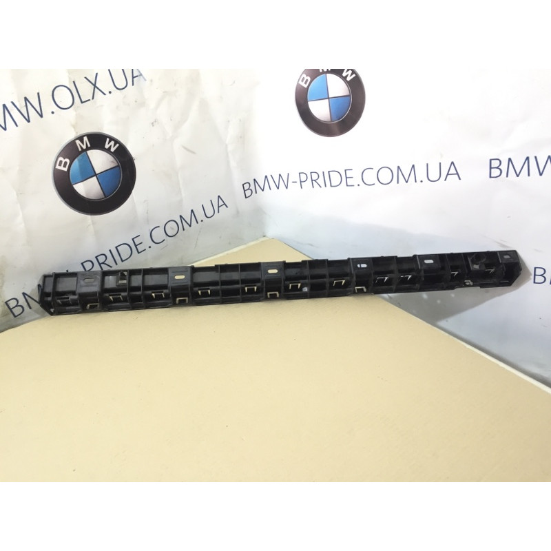 Кріплення порогу (кузов і елементи) BMW 5-series F10 2013 N47D20 51777184778