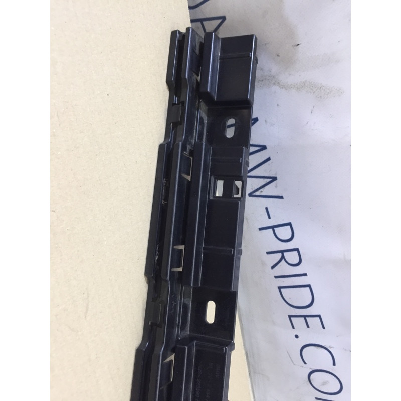 Кріплення порогу (кузов і елементи) BMW 5-series F10 2013 N63B44 51777184777