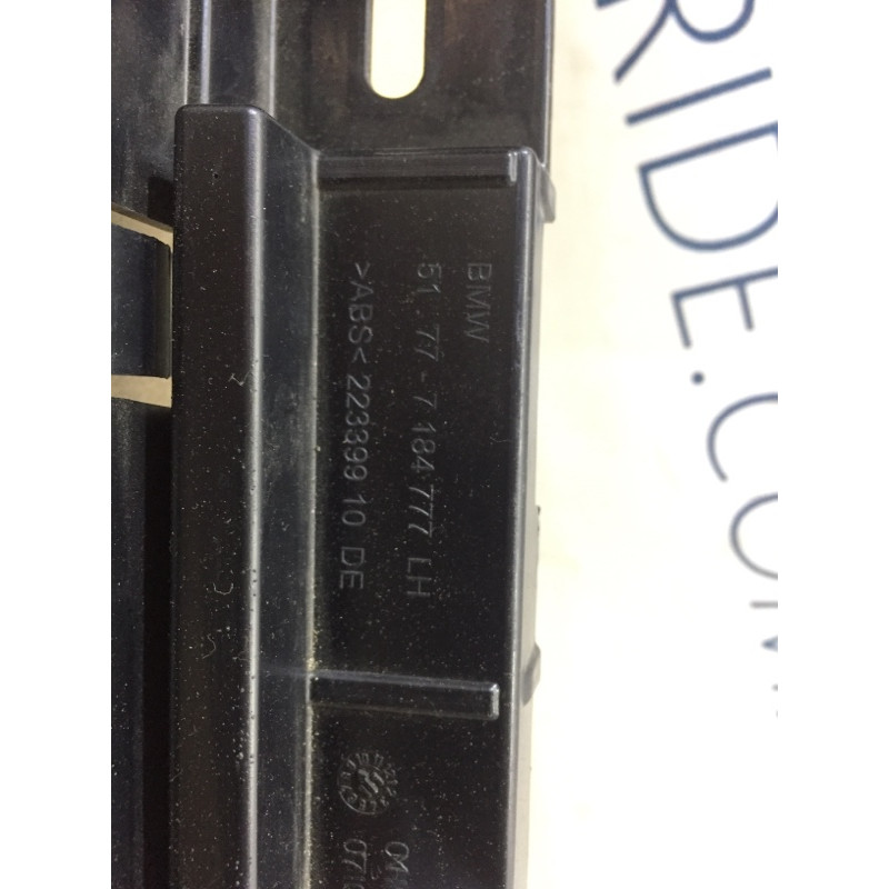 Кріплення порогу (кузов і елементи) BMW 5-series F10 2013 N63B44 51777184777