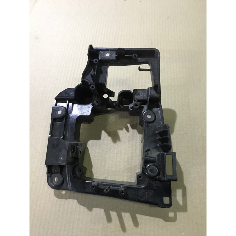 Кріплення куліси КПП (кузов і елементи) BMW 5-series F10 2013 N47D20 51169206677