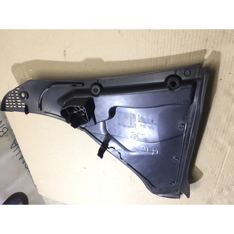 Жабо (кузов і елементи) BMW 5-series F10 2013 N63B44 51716987605