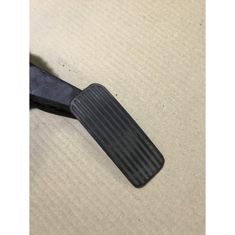 Педаль газа (электрика двигателя) Opel Insignia A 2009 2.0 DTH 13237356