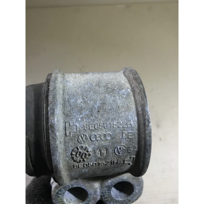 Кронштейн (двигатель и элементы) Volkswagen Passat B5 2003 1.9 TDI 8E0501522H