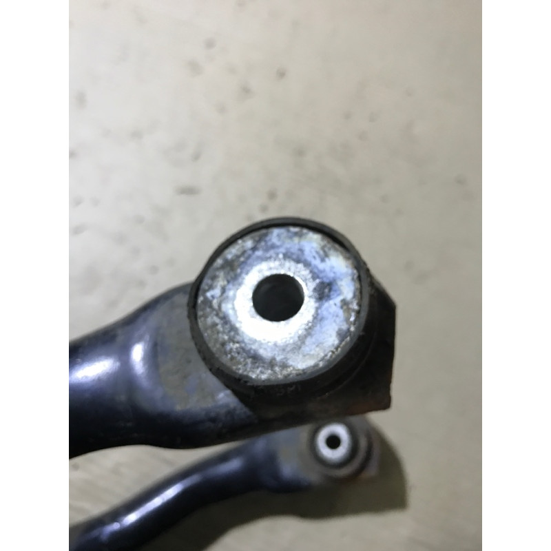 Рычаг подвески (подвеска) Volkswagen Passat B5 2003 2.5 AKN 8E0505323D