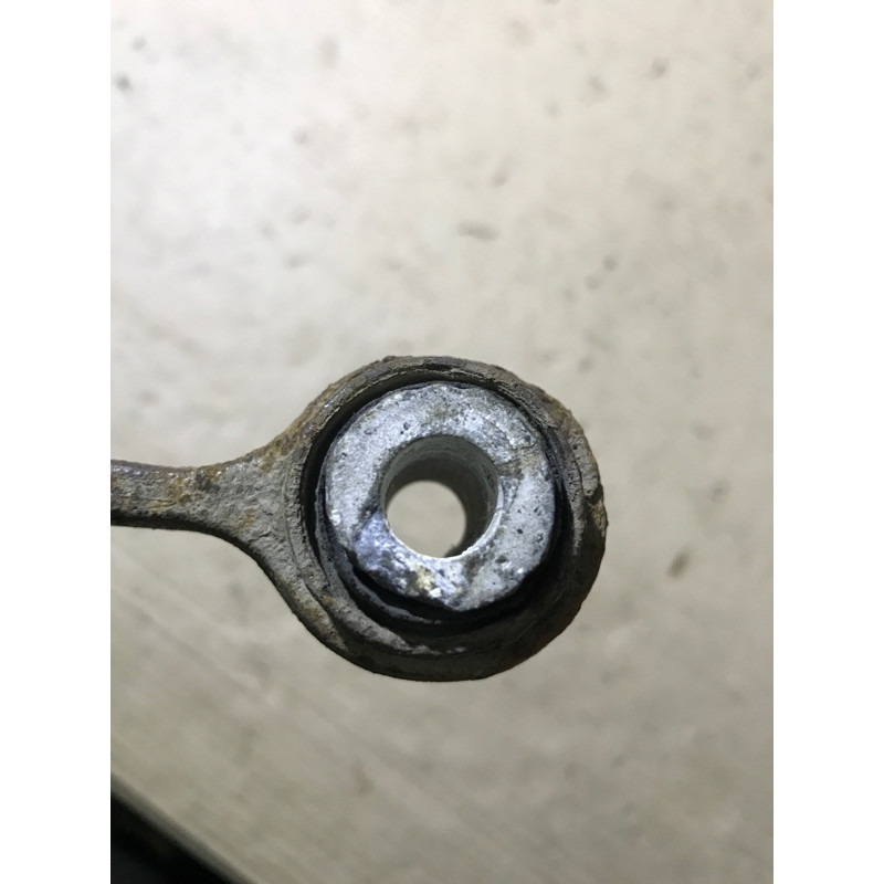 Рычаг подвески (подвеска) Mercedes-Benz C-class W203 1.8 M111.951 A2033500653