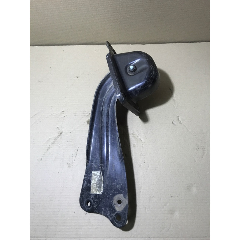 Рычаг подвески (подвеска) Volkswagen Golf 1K 2004 2.0 BKD 1K0505226C