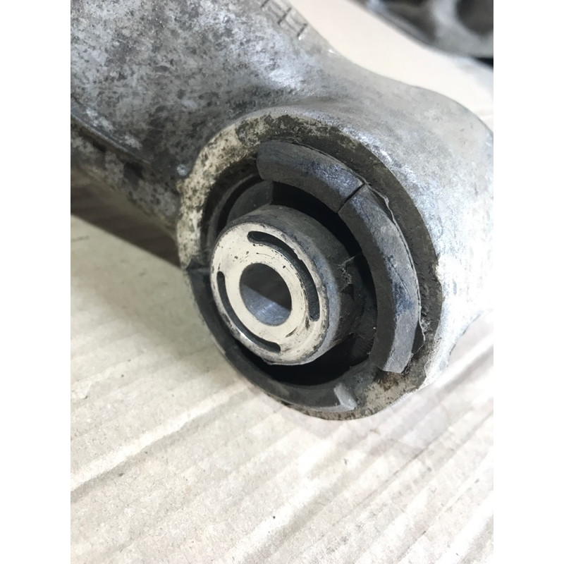 Рычаг подвески (подвеска) BMW 5-series F10 2013 N47D20 33326794876