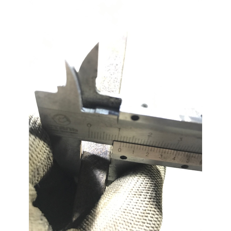 Тормозной диск (тормозная система) AUDI A4 B6 2003 1.8 BFB 8E0615601Q