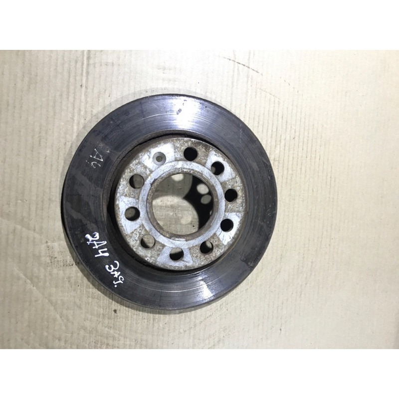 Тормозной диск (тормозная система) AUDI A4 B6 2003 1.8 BFB 8E0615601Q