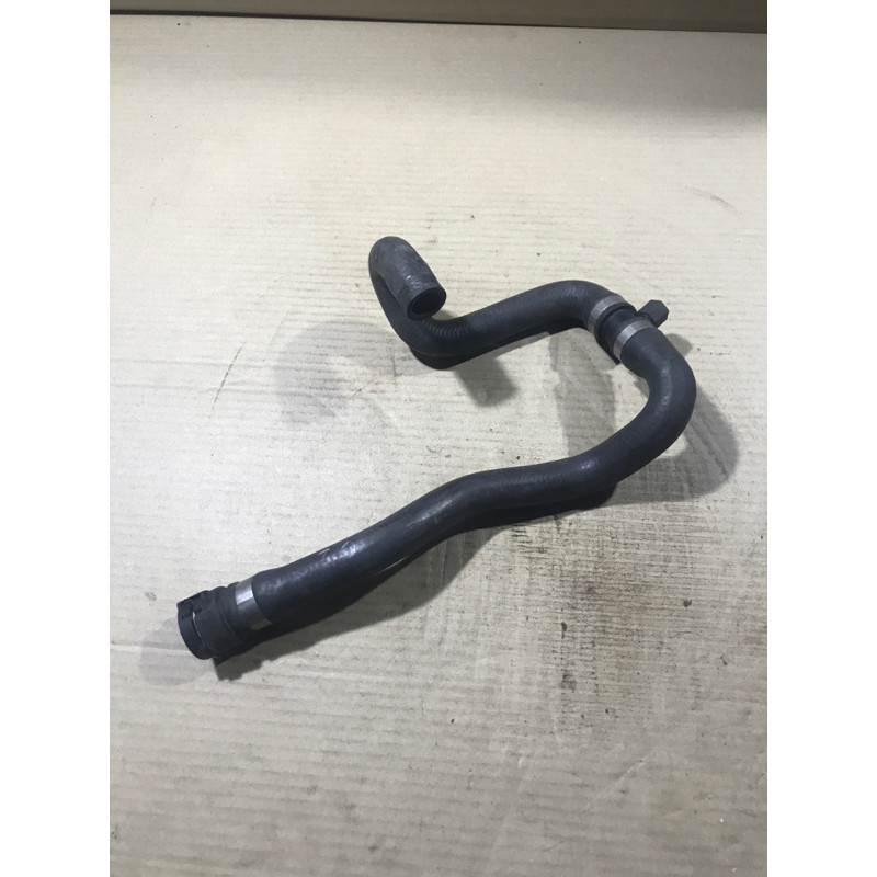 Патрубок (система охлаждения) BMW 3-series E46 64216902883