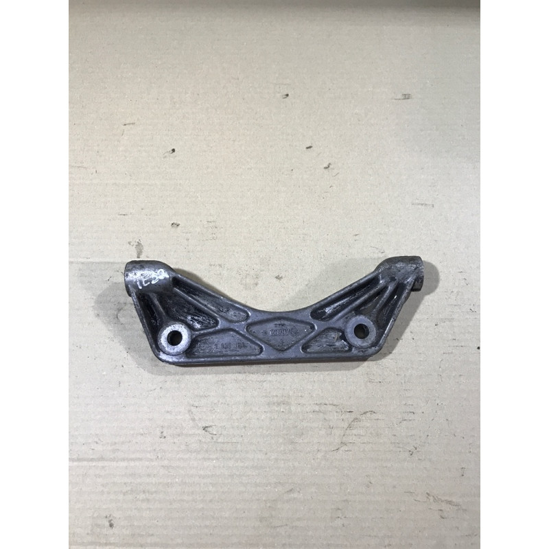 Кронштейн редуктора (трансмиссия) BMW 7-series E32 1990 M70b50 33 17 1 131 164