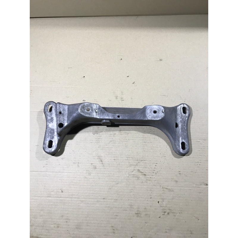 Траверса (трансмиссия) BMW 3-series E46 22 31 6 757 103