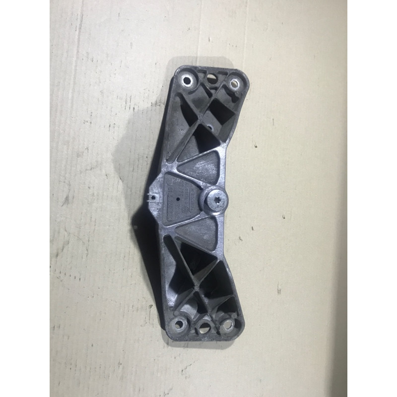 Траверса (трансмиссия) BMW 7-series E65 N62B44 22326759680