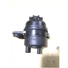 Бачок гидроусилителя