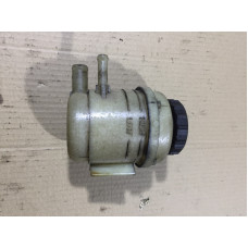 Бачок гидроусилителя