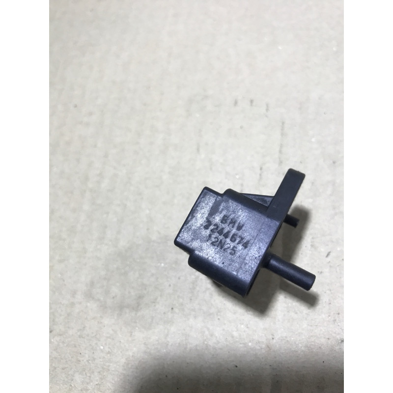 Датчик давления во впускном коллекторе (электрика двигателя) BMW 5-series E39 13 62 2 244 674