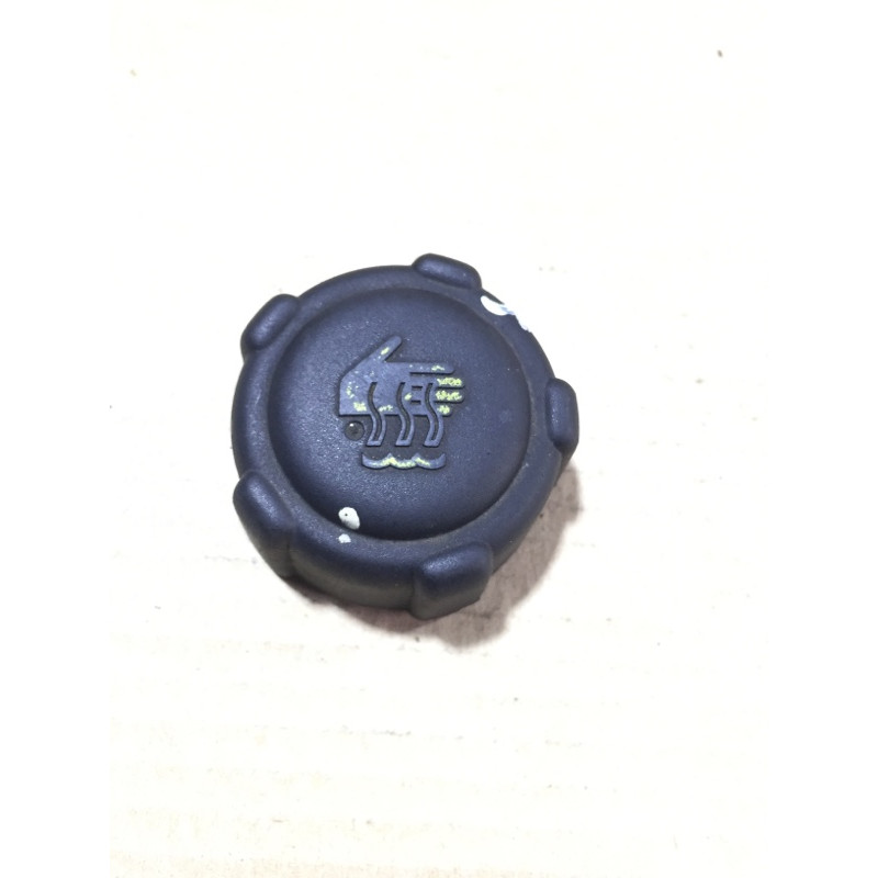 Крышка расширительного бачка (система охлаждения) Opel Vivaro 1 2007 1.9 D