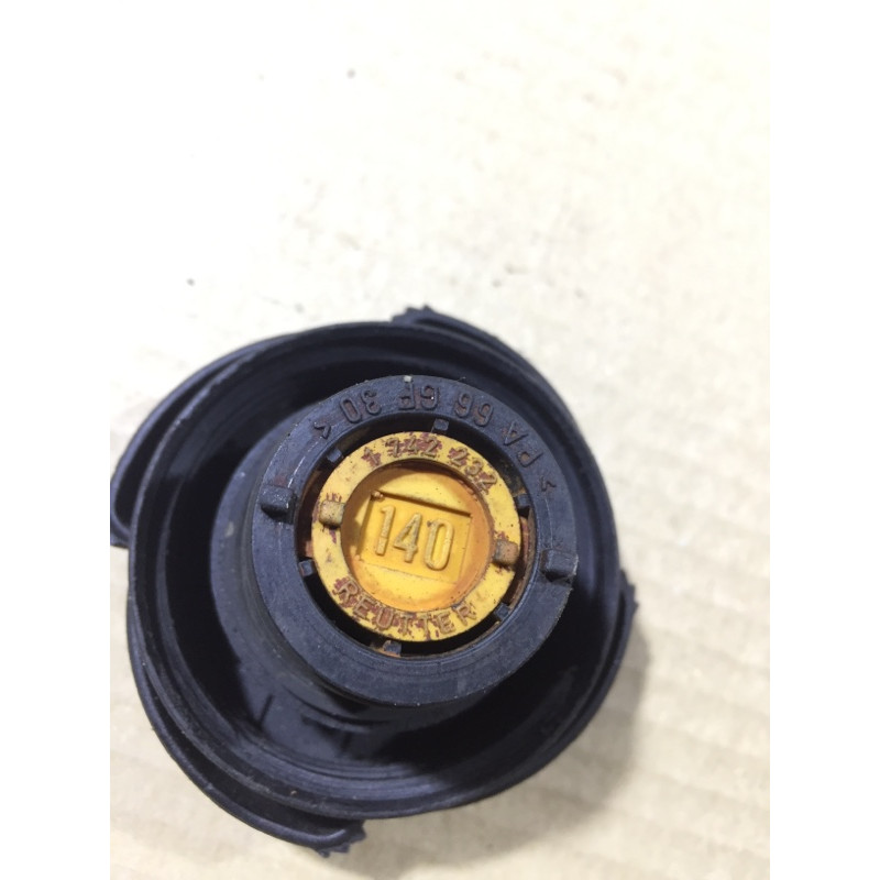 Крышка расширительного бачка (система охлаждения) BMW 3-series E36 17 11 1 742 232