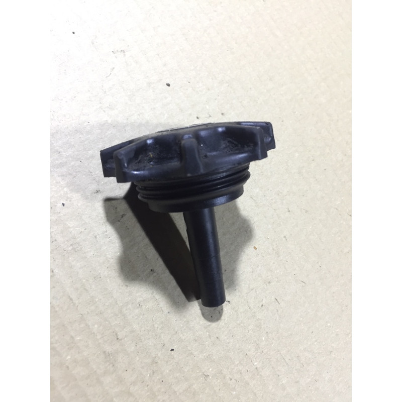 Крышка бачка ГУР (рулевое управление) BMW 5-series E34 32416851332