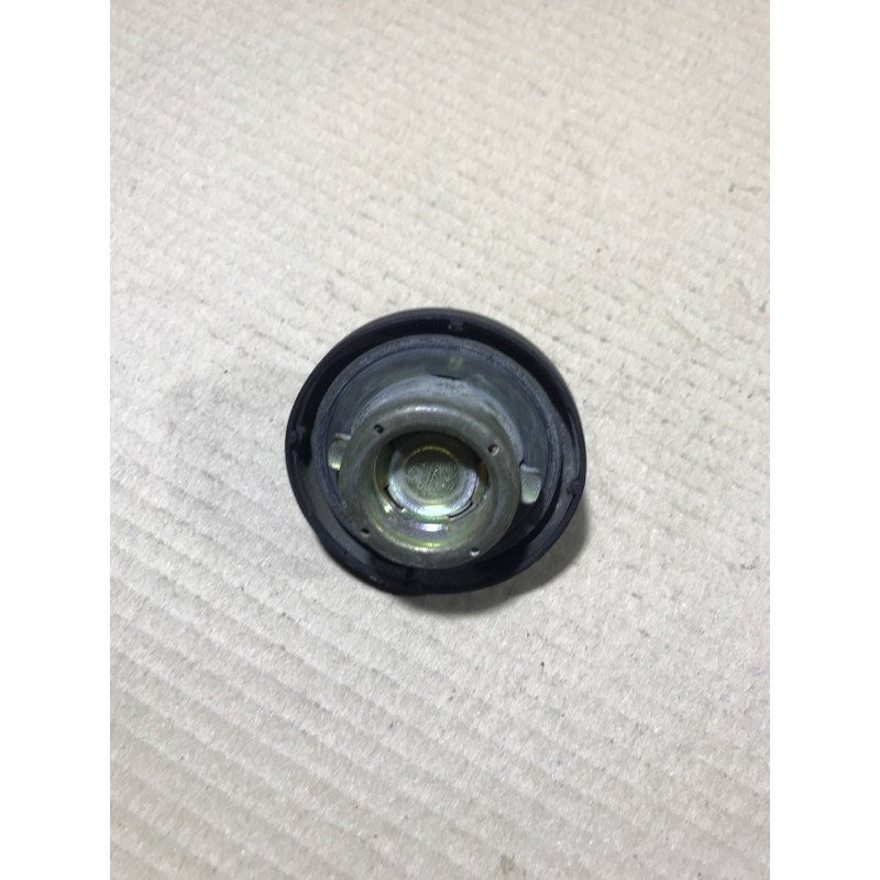 Крышка топливного бака (топливная система) BMW 7-series E32 1990 M70b50 16116750564