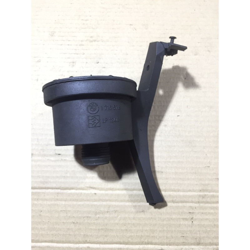 Абсорбер топливный (топливная система) BMW 3-series E46 M43b18 1716578