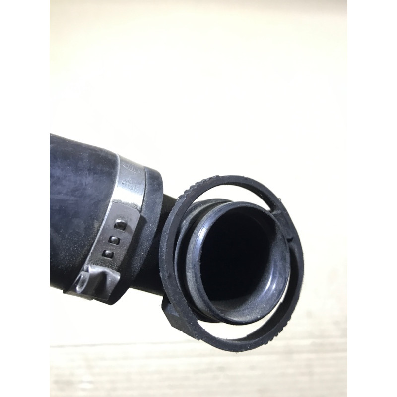 Патрубок (система охлаждения) BMW 7-series E65 N62B44 11727508268