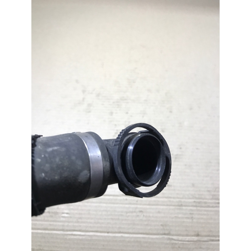 Патрубок (система охлаждения) BMW 7-series E65 N62B44 11727508268