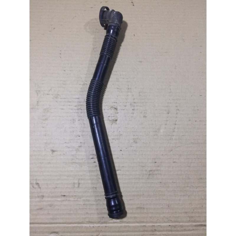 Патрубок (система охлаждения) Volkswagen Passat B6 2008 2.0 BKP 3c0129637C