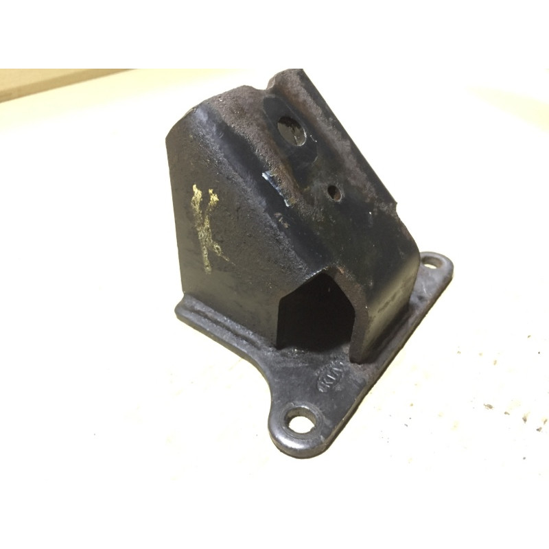 Кронштейн (двигатель и элементы) KIA Sorento BL 2005 2.5 CRDI