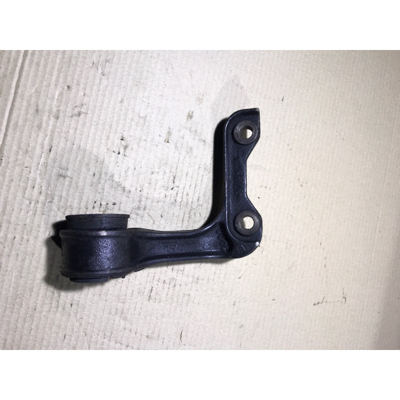 Кронштейн (двигатель и элементы) KIA Sorento BL 2005 2.5 CRDI