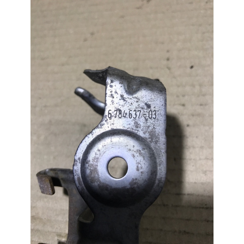Кронштейн (двигун та елементи) BMW 5-series F10 2013 N63B44 34 52 6 784 637