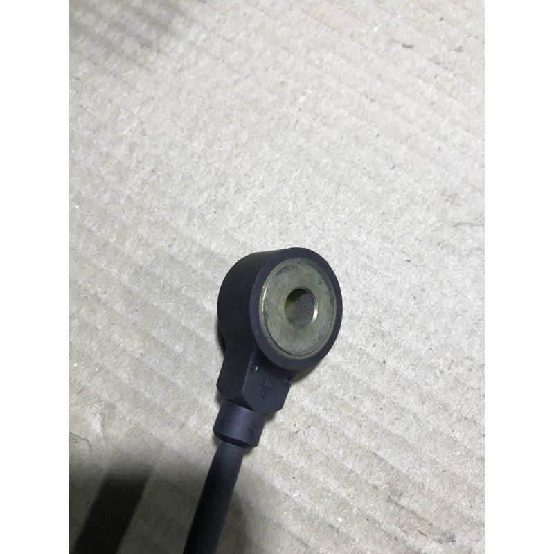 Датчик детонации (электрика двигателя) AUDI A4 B6 2.4BDV 06D905377